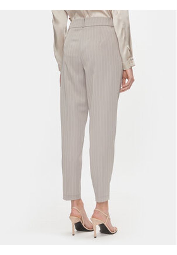 Vero Moda Chinosy Wendy 10301440 Szary Tapered Fit. Kolor: szary. Materiał: syntetyk