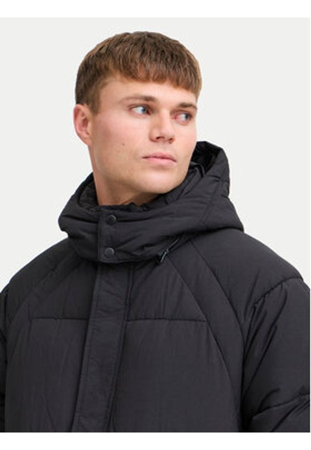 !SOLID - Solid Płaszcz zimowy Milo 21108316 Czarny Regular Fit. Kolor: czarny. Materiał: syntetyk. Sezon: zima
