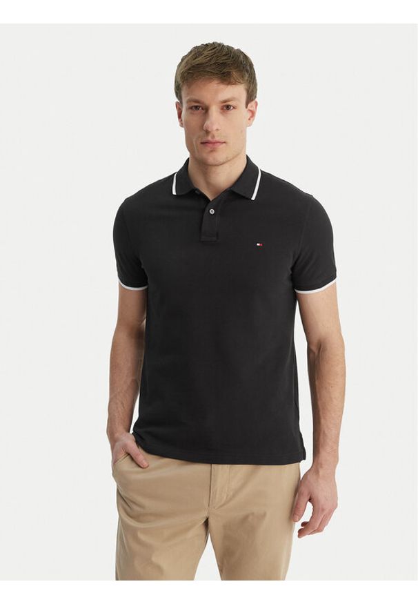 TOMMY HILFIGER - Tommy Hilfiger Polo Pique MW0MW42748 Czarny Regular Fit. Typ kołnierza: polo. Kolor: czarny. Materiał: bawełna