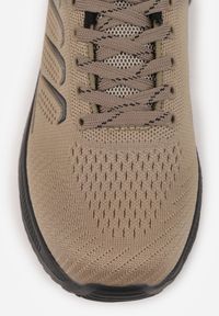 Born2be - Ciemnobeżowe Siateczkowe Buty Sportowe Sneakersy na Piankowej Podeszwie Physalane. Okazja: na co dzień, do pracy, na spacer. Zapięcie: sznurówki. Kolor: beżowy. Materiał: jeans. Sport: turystyka piesza #6