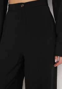 Born2be - Czarne Spodnie z Modalu o Szerokim Kroju z Niskim Stanem Reavela. Okazja: na co dzień. Stan: obniżony. Kolor: czarny. Styl: klasyczny, casual, elegancki #3