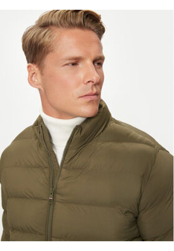 TOMMY HILFIGER - Tommy Hilfiger Kurtka zimowa MW0MW37259 Zielony Regular Fit. Kolor: zielony. Materiał: syntetyk. Sezon: zima