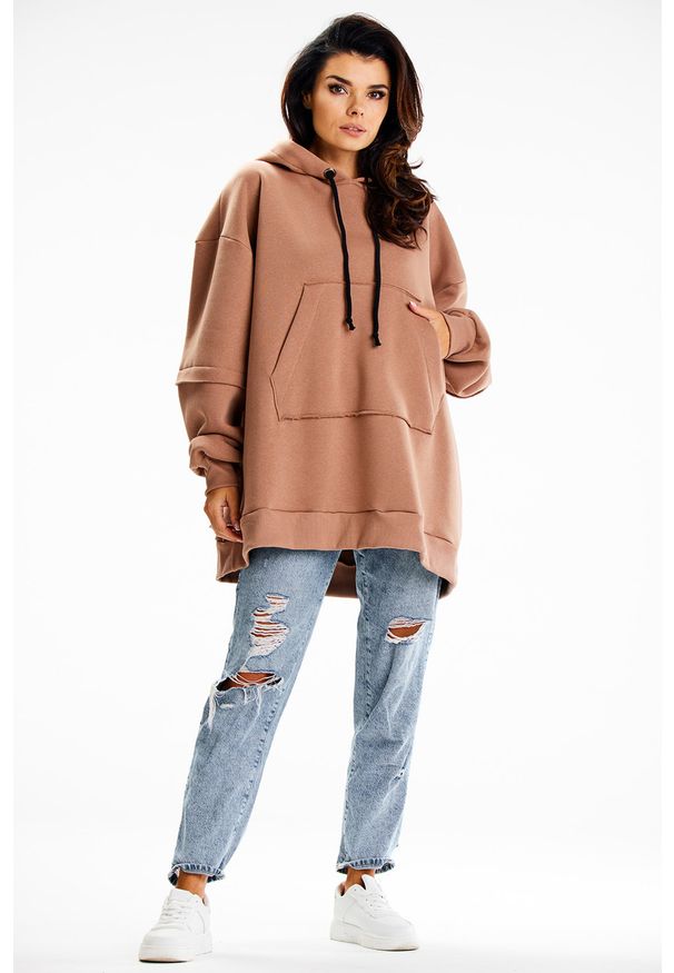 Infinite You - Bluza damska oversize z kapturem bawełna premium beżowa. Okazja: na spacer, na co dzień. Typ kołnierza: kaptur. Kolor: beżowy. Materiał: bawełna. Wzór: aplikacja. Styl: elegancki, casual