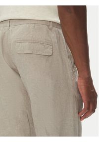 Lindbergh Spodnie materiałowe 30-008003 Szary Tapered Fit. Kolor: szary. Materiał: bawełna #3