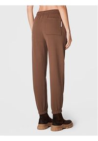 Marc O'Polo Spodnie dresowe M08 4061 19173 Brązowy Regular Fit. Kolor: brązowy. Materiał: bawełna #3