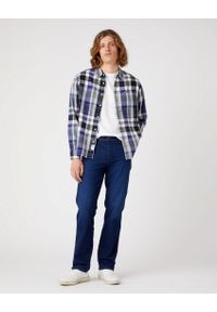 Wrangler - WRANGLER 1 PKT SHIRT MĘSKA KOSZULA W KRATĘ DŁUGI RĘKAW STONE WASH W5D6CNX4Q. Długość rękawa: długi rękaw. Długość: długie