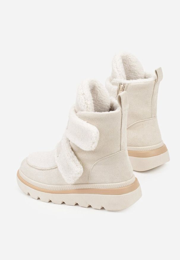 Born2be - Beżowe Botki Śniegowce na Grubej Podeszwie Ozdobione Szerokimi Rzepami Amerria. Okazja: na co dzień. Zapięcie: rzepy. Kolor: beżowy. Materiał: jeans. Wzór: aplikacja. Styl: casual