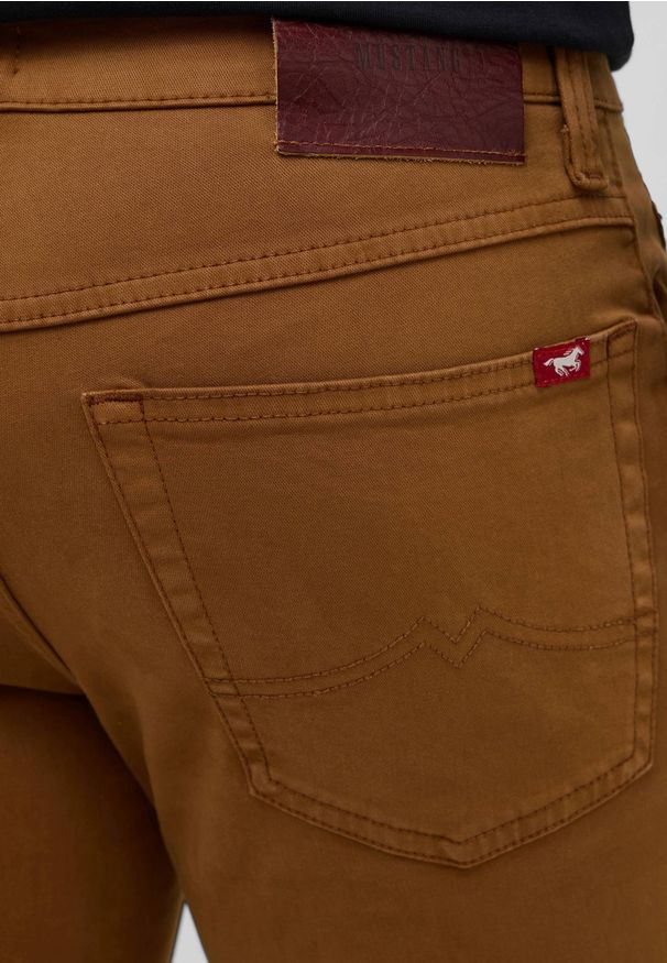 Męskie Spodnie Materiałowe Mustang Style Tramper Straight Rubber 1016828 3161