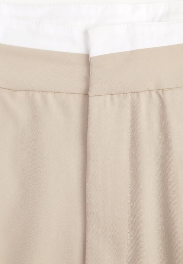Born2be - Beżowe Szerokie Spodnie w Kant z Wysoką Talią Balalis. Okazja: na co dzień. Stan: podwyższony. Kolor: beżowy. Materiał: wiskoza. Styl: elegancki, casual, klasyczny