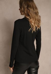 Renee - Czarna Casualowa Bluzka z Golfem Longsleeve Ralaia. Okazja: na co dzień. Typ kołnierza: golf. Kolor: czarny. Materiał: jeans. Długość rękawa: długi rękaw. Styl: casual #4