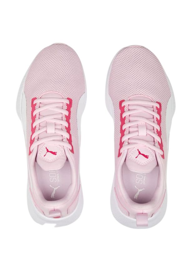 Buty dla dzieci Puma Flyer Runner Jr. Kolor: różowy. Materiał: guma, syntetyk, tkanina, materiał. Sport: turystyka piesza