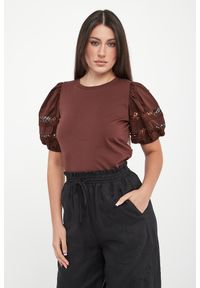 Twinset Milano - T-shirt damski z koronką TWINSET. Materiał: koronka. Wzór: koronka #1