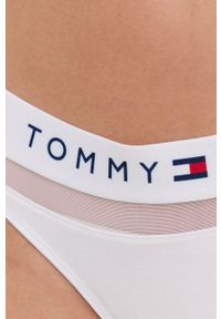 TOMMY HILFIGER - Tommy Hilfiger Stringi kolor biały. Kolor: biały