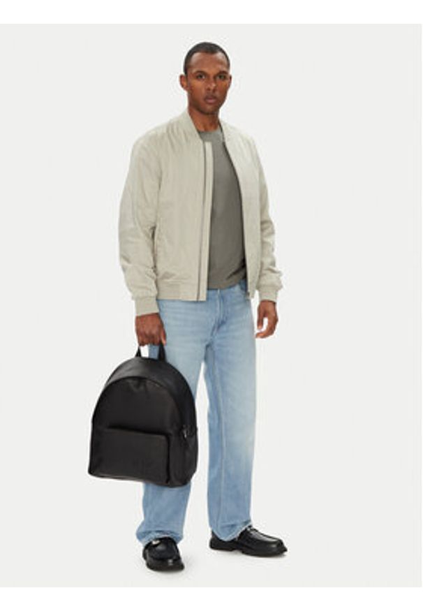 Calvin Klein Plecak Sculpted Impression Backpack 40 LV04G3155G Czarny. Kolor: czarny. Materiał: skóra