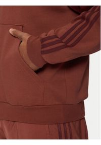 Adidas - adidas Bluza adicolor JP1072 Czerwony Loose Fit. Kolor: czerwony. Materiał: bawełna