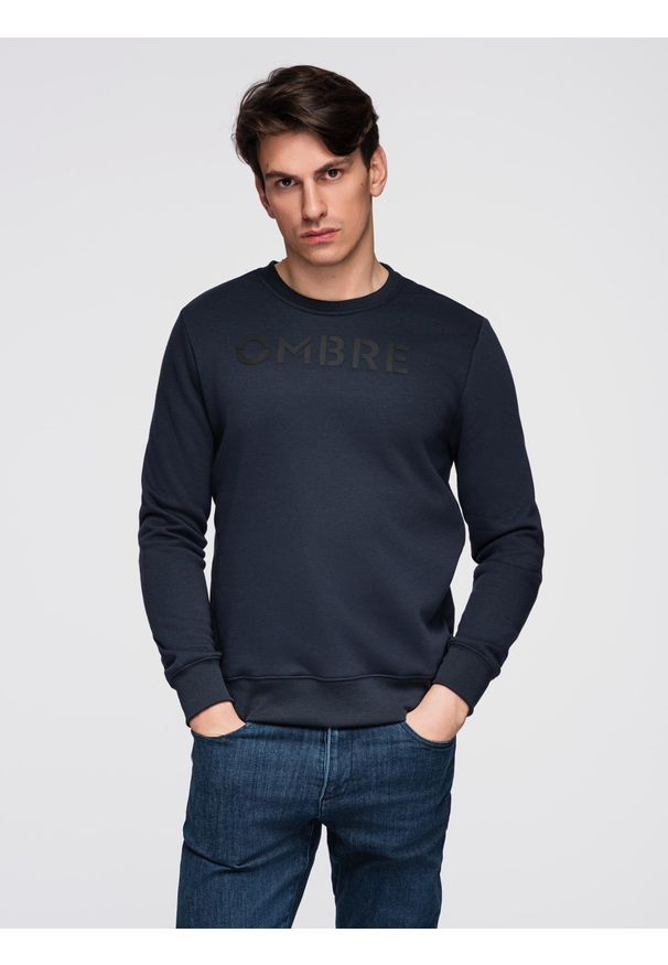 Ombre Clothing - Klasyczna bluza dresowa męska z napisem – granatowa V3 - Rozmiar: XL. Okazja: na co dzień. Kolor: niebieski. Materiał: dresówka. Wzór: napisy. Styl: klasyczny