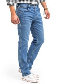 Wrangler - WRANGLER GREENSBORO MĘSKIE SPODNIE JEANSOWE LIGHTHOUSE W15QHNR20 112319139