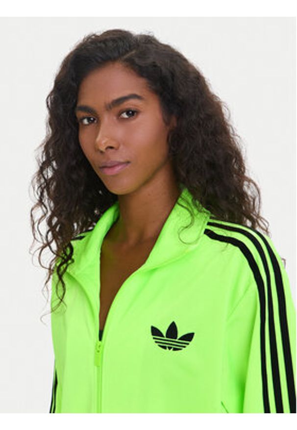 Adidas - adidas Bluza adicolor Classic Firebird JX7859 Zielony Loose Fit. Kolor: zielony. Materiał: syntetyk