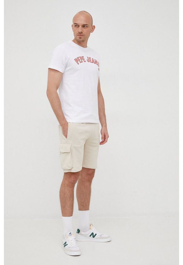Pepe Jeans szorty bawełniane DRAKE męskie kolor beżowy. Okazja: na co dzień. Kolor: beżowy. Materiał: bawełna. Wzór: gładki. Styl: casual