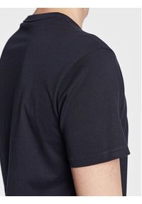 Guess T-Shirt 3D Embro M3GI25 K8FQ4 Granatowy Regular Fit. Kolor: niebieski. Materiał: bawełna