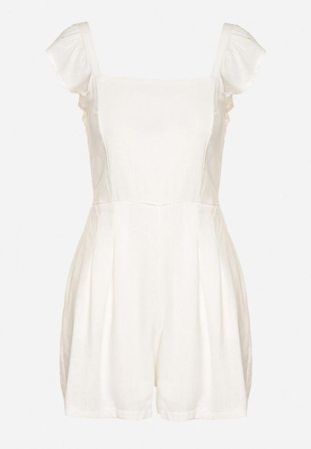 Born2be - Biały Kombinezon Bawełniany na Ramiączkach z Falbanką i Krótkimi Nogawkami Liadia. Kolor: biały. Materiał: bawełna. Długość rękawa: na ramiączkach. Długość: krótkie. Styl: klasyczny