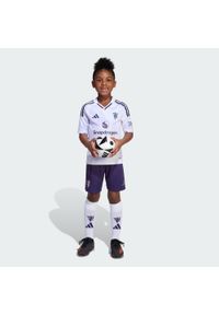 Adidas - Zestaw Manchester United 25/26 Away Mini Kids. Kolor: biały. Sport: piłka nożna