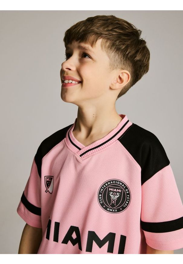 Reserved - T-shirt Inter Miami CF - różowy. Kolor: różowy. Materiał: dzianina