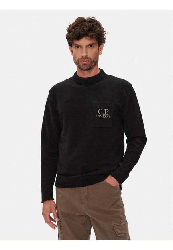C.P. Company Sweter 19CMKN061A110432A Czarny Regular Fit. Kolor: czarny. Materiał: bawełna, syntetyk