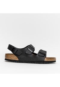 Birkenstock Milano BF Sandały Unisex. Okazja: na spacer, na co dzień. Zapięcie: pasek. Kolor: czarny. Materiał: materiał, syntetyk, skóra. Wzór: paski. Styl: elegancki, casual, klasyczny #3