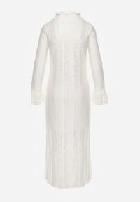 Born2be - Beżowa Koronkowa Sukienka o Taliowanym Kroju z Wiązaniem przy Dekolcie Nevellirae. Okazja: na co dzień. Kolor: beżowy. Materiał: koronka. Długość rękawa: na ramiączkach. Typ sukienki: proste. Styl: casual, elegancki, klasyczny #6