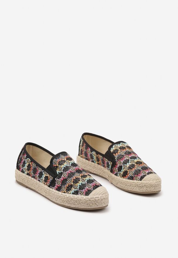 Born2be - Czarne Espadryle na Plecionej Podeszwie z Metaliczną Nicią Panirel. Okazja: na co dzień. Kolor: czarny. Styl: boho, casual