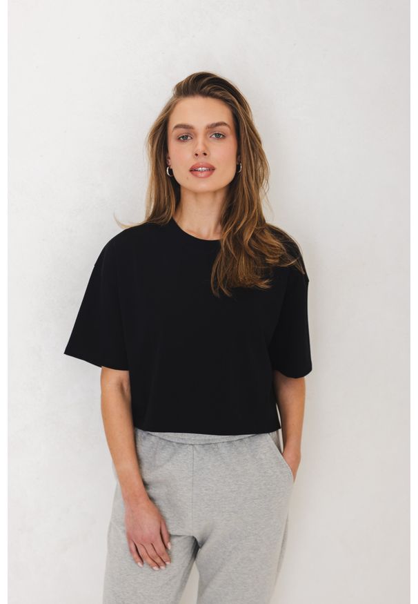 T-SHIRT PENNY CZARNY M - Flawless. Kolor: czarny. Materiał: skóra, materiał, bawełna. Długość: krótkie. Styl: klasyczny, sportowy, elegancki