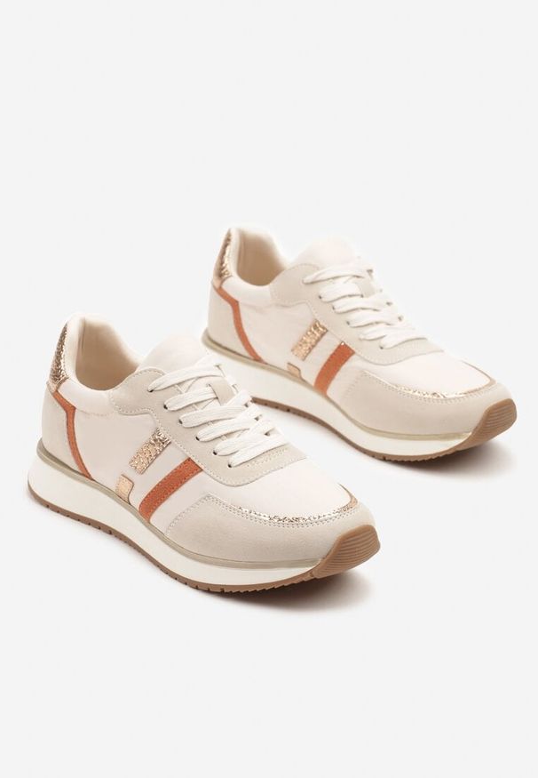Renee - Beżowe Sneakersy z Metalicznym Wzorem Alusa. Nosek buta: okrągły. Zapięcie: sznurówki. Kolor: beżowy. Materiał: materiał, zamsz. Obcas: na obcasie. Wysokość obcasa: niski