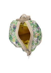 Plecak Damski Rieker, z wytrzymałego materiału z dekoracyjnym wzorem z regulowanymi szelkami pionowym zamkiem z przodu dodatkowymi kieszeniami i prak. Kolor: zielony. Materiał: materiał. Wzór: nadruk, kwiaty. Styl: casual #6