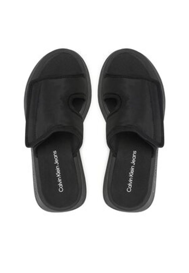 Calvin Klein Jeans Klapki Prefresato Sandal Softny YW0YW00968 Czarny. Kolor: czarny. Materiał: materiał