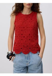 Reserved - Ażurowy top z bawełny - czerwony. Kolor: czerwony. Materiał: bawełna. Wzór: ażurowy #1