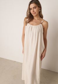 Born2be - Beżowa Pudełkowa Sukienka Boho z Wiskozy na Ramiączkach z Ozdobnymi Koralikami Erane. Okazja: na co dzień. Kolekcja: plus size. Kolor: beżowy. Materiał: wiskoza. Długość rękawa: na ramiączkach. Typ sukienki: proste, dla puszystych. Styl: boho #1