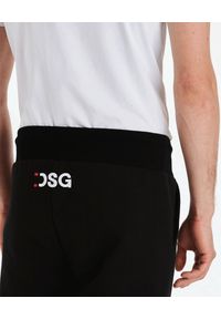 DSG - Czarne joggery Ivy. Kolor: czarny. Materiał: bawełna, dresówka, materiał. Wzór: napisy, aplikacja #5
