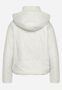 Born2be - Miętowa Pikowana Kurtka z Kapturem i Lekkim Ociepleniem Ninirila. Okazja: na spacer. Typ kołnierza: kaptur. Kolor: miętowy. Materiał: jeans. Długość: krótkie. Styl: klasyczny, elegancki #2