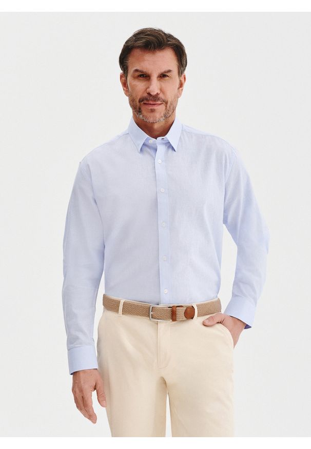Pako Lorente - PAKO LORENTE - Niebieska koszula męska z lnem. Kolor: niebieski, biały. Materiał: len. Długość rękawa: długi rękaw. Długość: długie. Sezon: wiosna