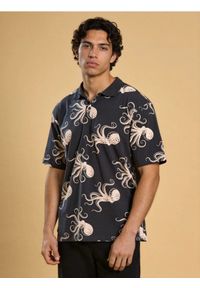 Sinsay - Bawełniana koszulka polo - granatowy. Typ kołnierza: polo. Kolor: niebieski. Materiał: bawełna #1