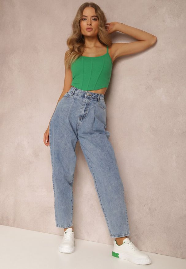 Renee - Niebieskie Jeansy Slouchy Eriala. Stan: podwyższony. Kolor: niebieski. Wzór: jednolity