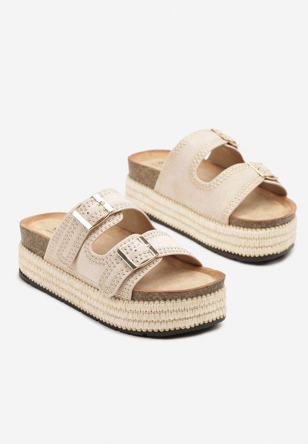 Born2be - Beżowe Klapki z Paskami z Klamrami na Platformie z Plecionki Ulrivae. Okazja: na spacer. Nosek buta: otwarty. Kolor: beżowy. Materiał: jeans. Sezon: wiosna, lato. Obcas: na platformie