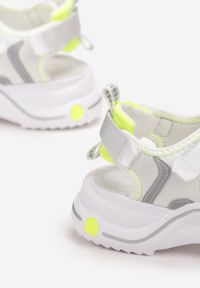 Born2be - Srebrne Sandały na Grubej Podeszwie z Wkładką ze Skóry Naturalnej Tise. Okazja: na co dzień. Kolor: srebrny. Materiał: skóra. Sezon: lato. Styl: casual