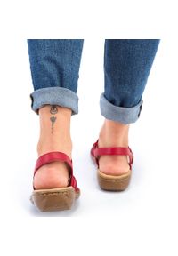 Komfortowe sandały damskie wsuwane z gumkami czerwone Rieker 60804-33. Zapięcie: bez zapięcia. Kolor: czerwony #2