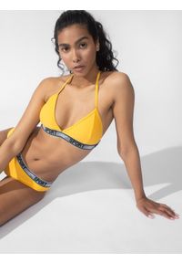 4f - Góra od bikini damska. Kolor: żółty. Materiał: materiał, guma #2