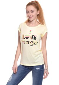 Wrangler - WRANGLER T SHIRT DAMSKI I LOVE TEE ETHEREAL YELLOW W700LF6UF. Wzór: nadruk