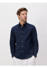Reserved - Bawełniana koszula regular fit - granatowy. Kolor: niebieski. Materiał: bawełna #1