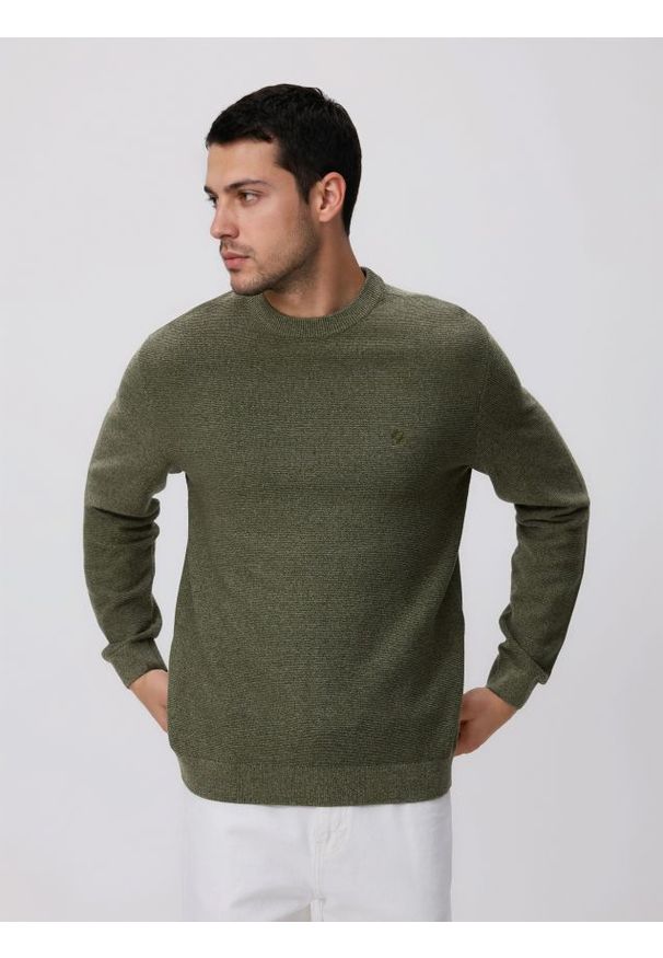 Reserved - Sweter z domieszką lyocellu - ciemnozielony. Kolor: zielony. Materiał: dzianina