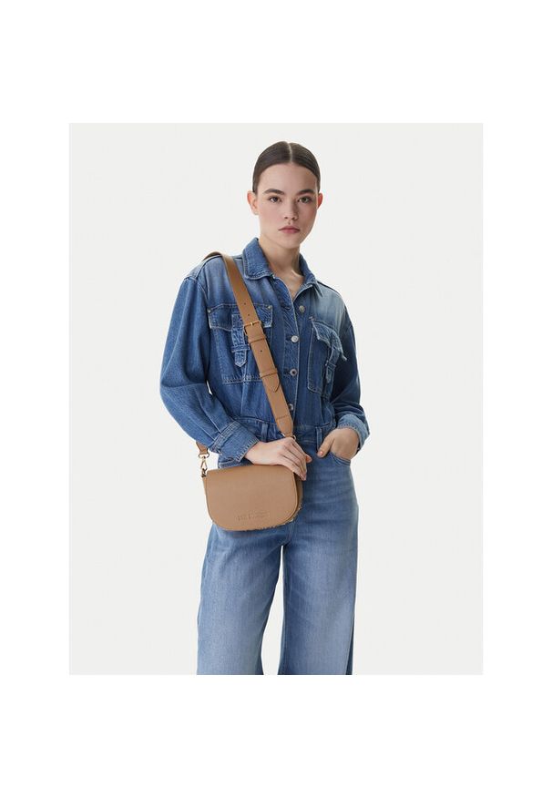 Love Moschino - Torebka LOVE MOSCHINO. Kolor: beżowy